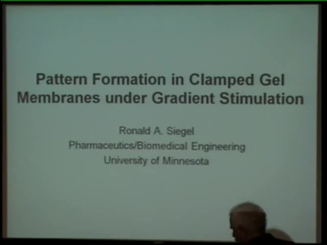 Pattern Formation in  Clamped Gel Membranes under Gradient Stimulation Thumbnail