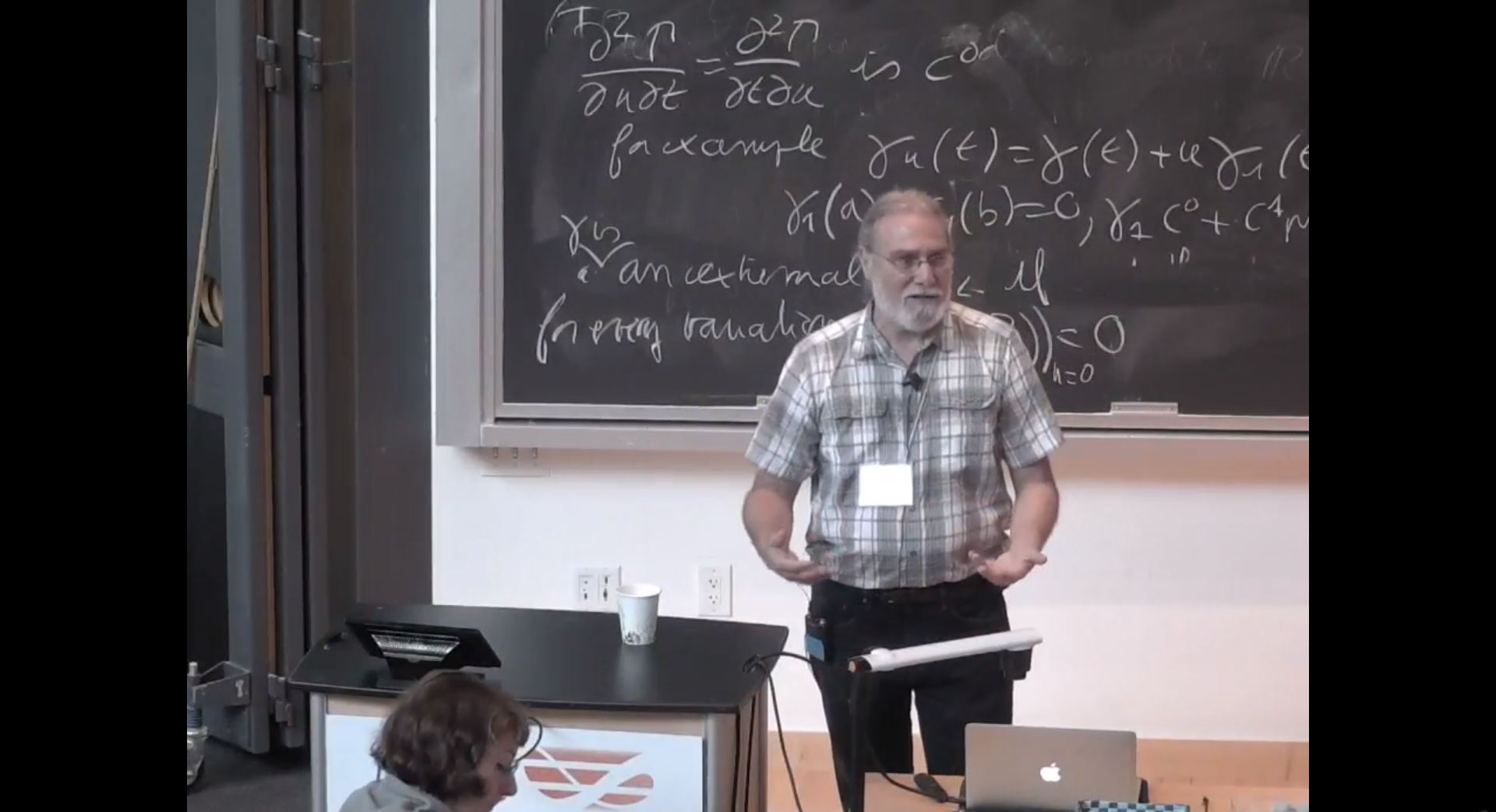 Introductory Workshop: Hamiltonian Systems, From Topology To Applications Through Analysis - Hamilton description of plasmas and other models of matter: structure and applications I Thumbnail